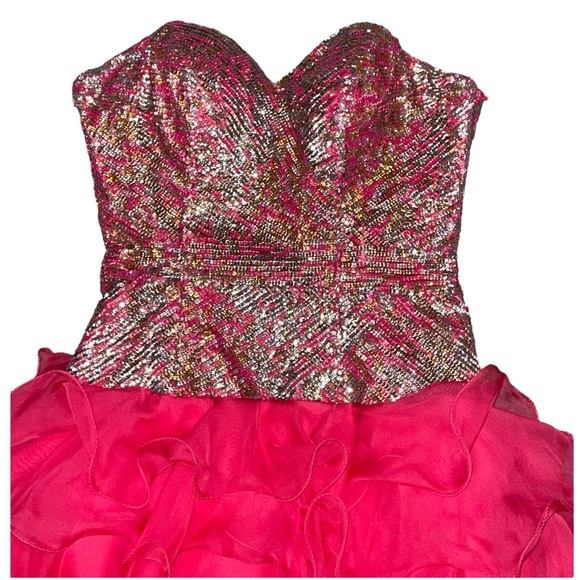 Sherri Hill Fuchsia Sequinned Bodice Ruffle Mini Dress Size 2 - Picture 5 of 9